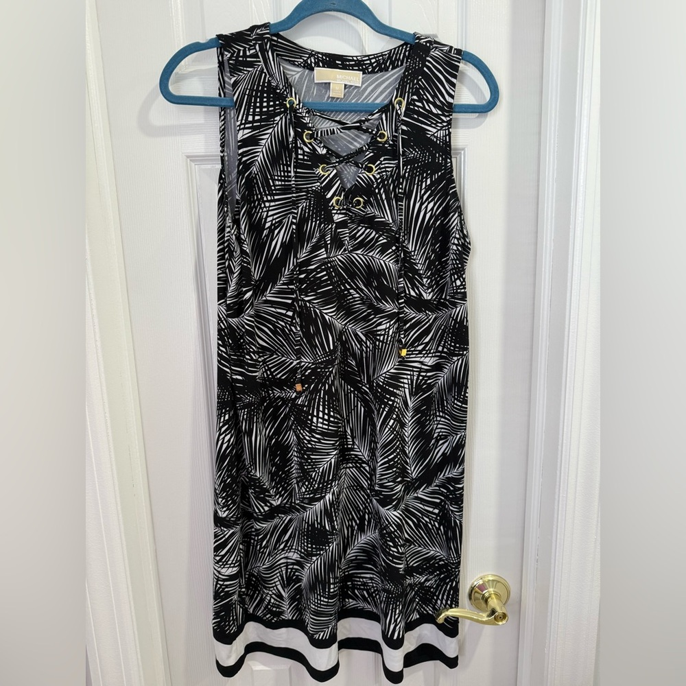 Michaels Black and White Palm Leaf Print Midi Dress